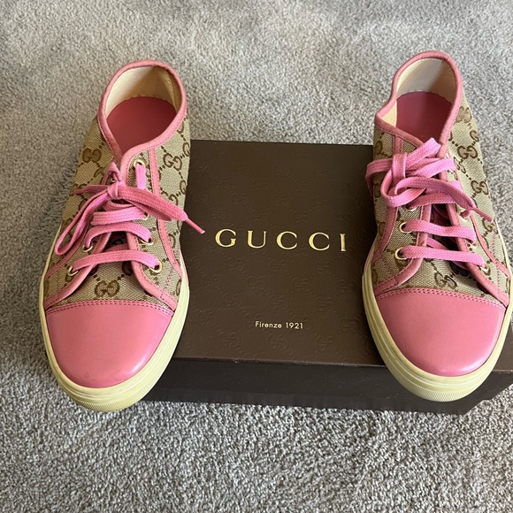 Women’s Classic Brown & Pink sneakers size 8 Gently Worn - Picture 4 of 4